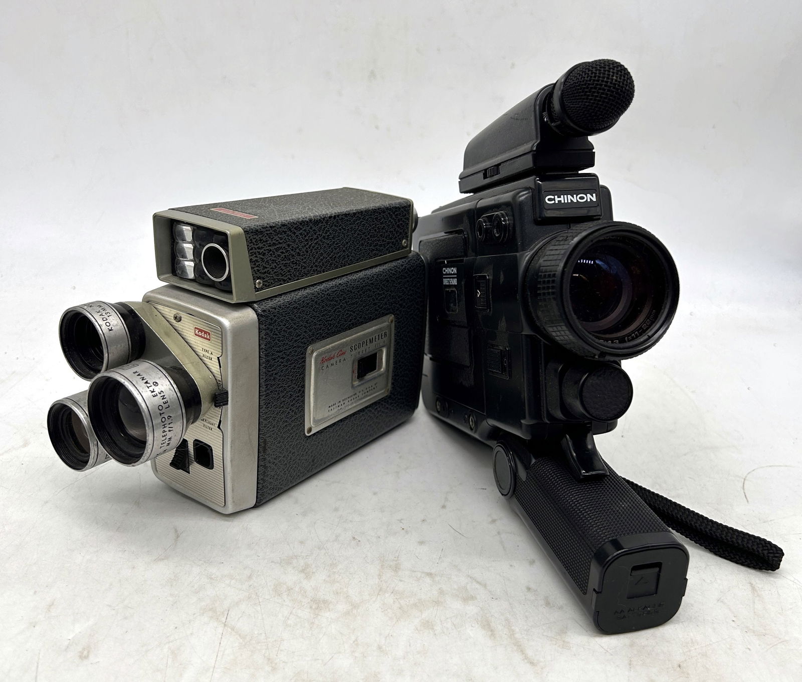 Kodak Cine Scopemeter Turret Movie Camera & Chinon 20p XL Direct Sound: Kodak Cine Scopemeter Turret Movie Camera & Chinon 20p XL Direct Sound - Sizes vary.