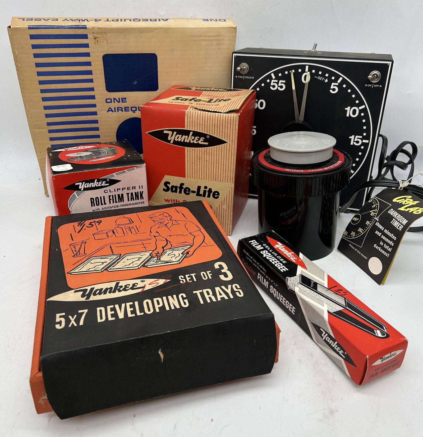 Camera Dark Room Supplies - Timer Easel Roll Film Tanks+ (1 of 5)