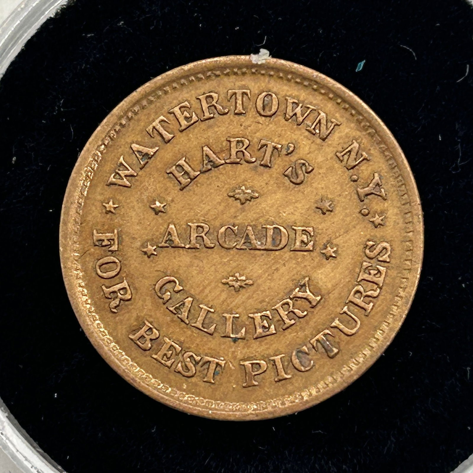 Daguerreotype Token Advertising - Hart's Arcade & Gallery Watertown NY: Daguerreotype Token Advertising - Hart's Arcade & Gallery Watertown, NY - Aproximately .75" across.