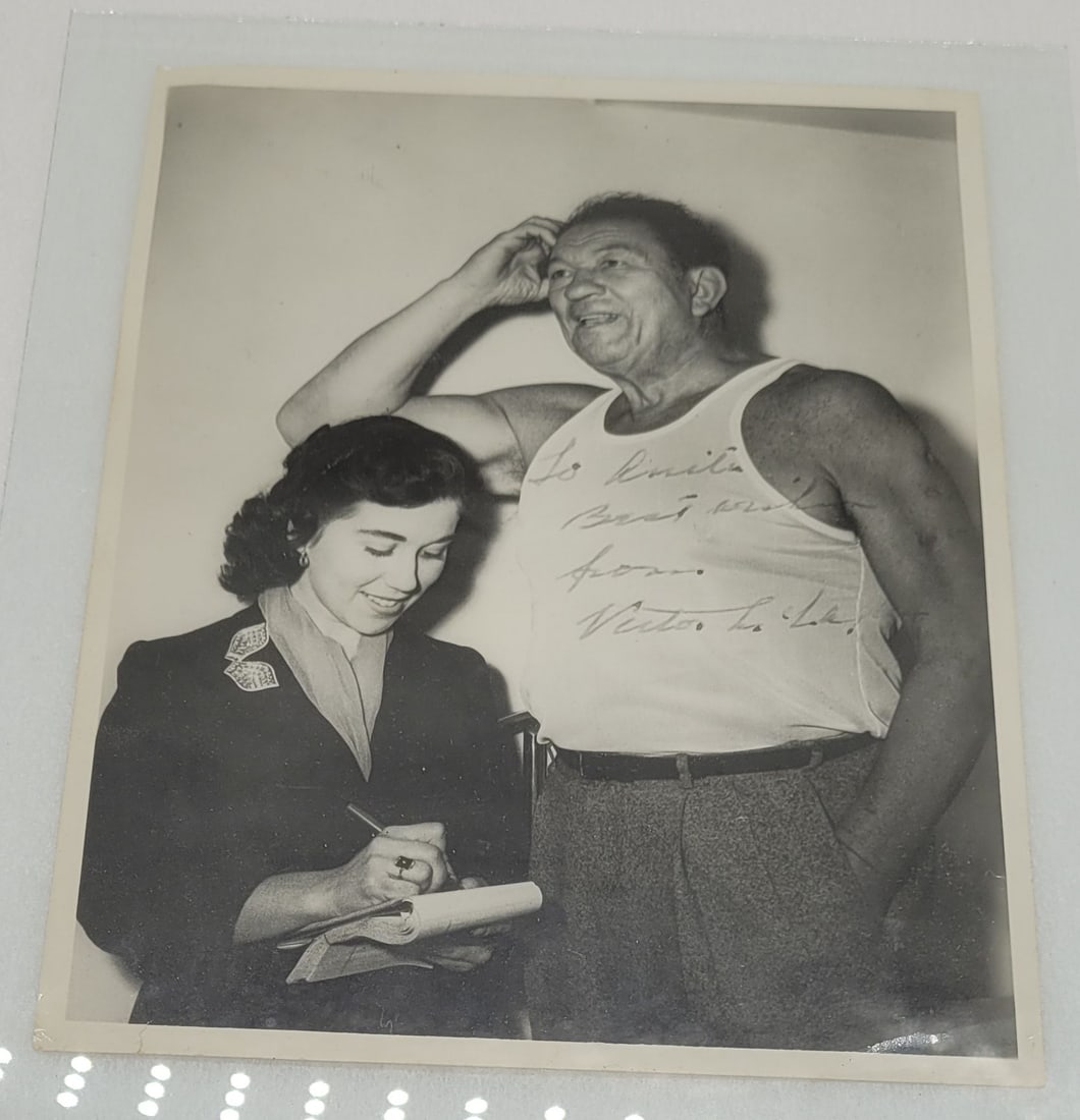 Autographed Photo of Screen Star Victor McLaglen 1953: Autographed Photo of Screen Star Victor McLaglen 1953 - 6.5" by 8.5".