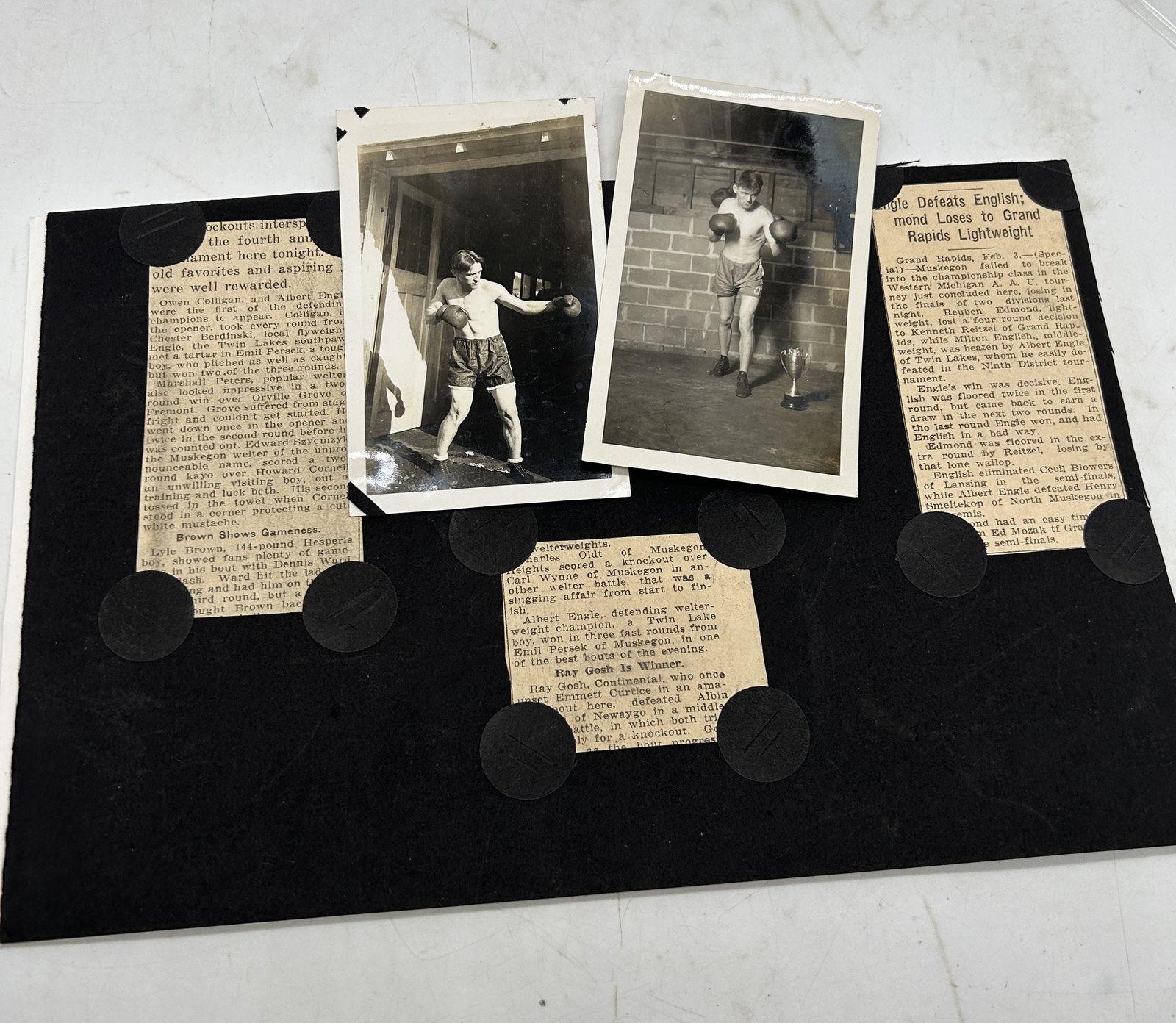Albert Engle 1920s Boxer Photo & Newspaper Clippings Welterweight Champion: Albert Engle 1920s Boxer Photo & Newspaper Clippings Welterweight Champion. 4.5" by 2.75" photos