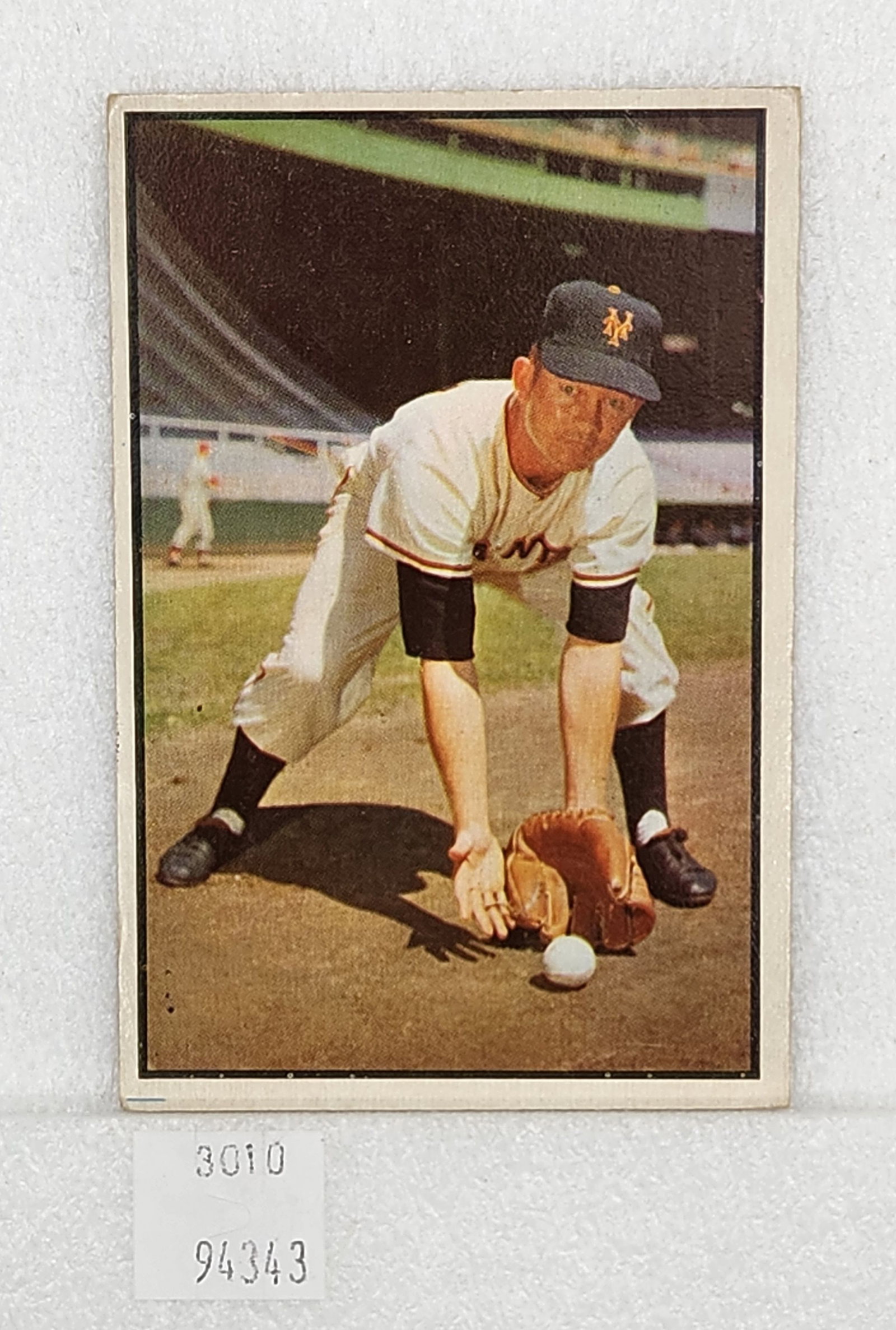 1953 Bowman Color Davey Williams #1: 1953 Bowman Color Davey Williams #1. 2.5" x 3.5"