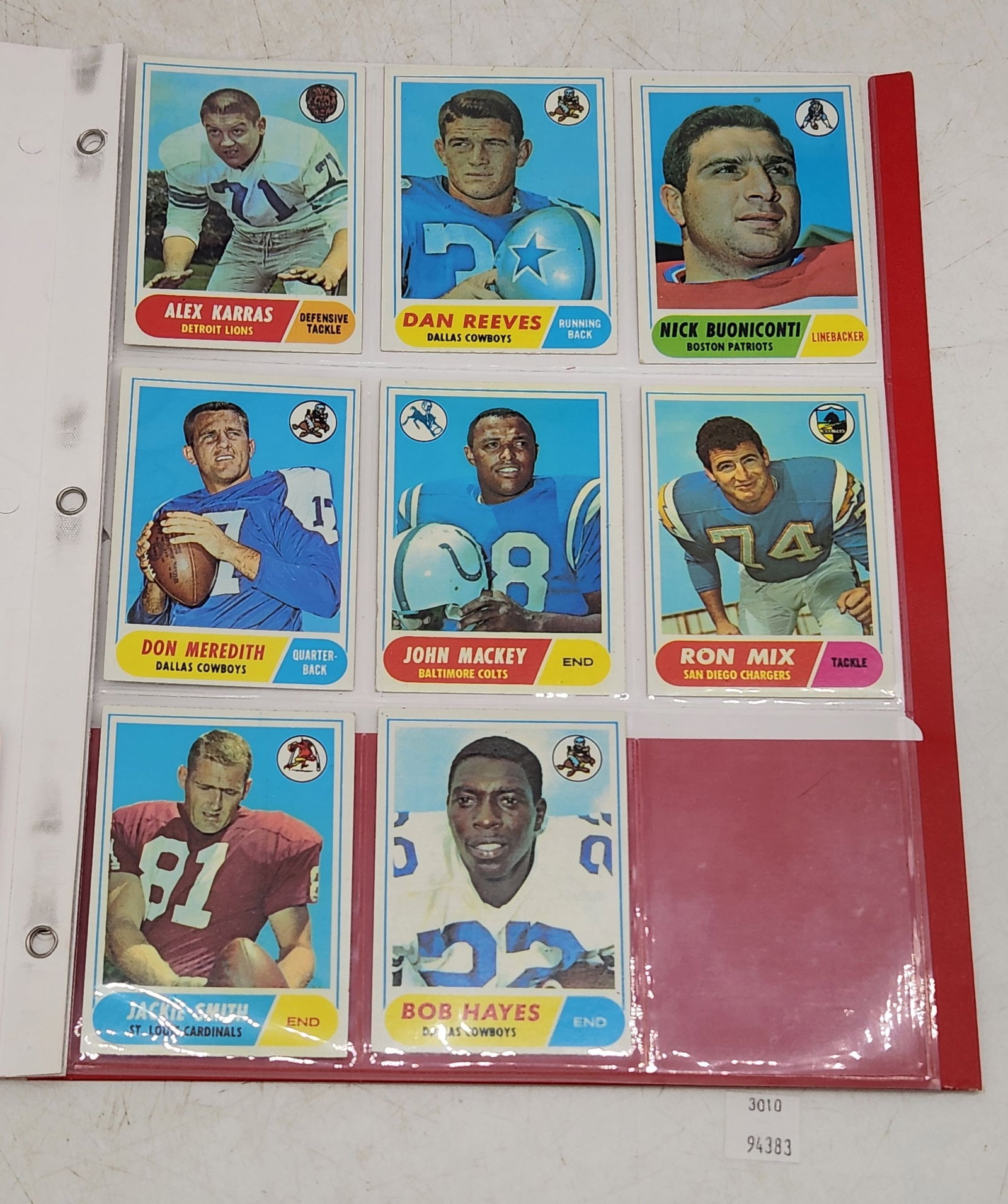 (8) 1967 Topps Football Cards: (8) 1967 Topps Football Cards.
