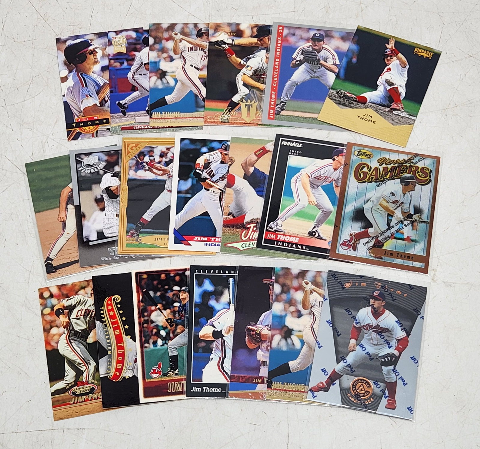 20 Cards Lot - Jim Thome NRMT-MT: 20 Cards Lot - Jim Thome NRMT-MT.