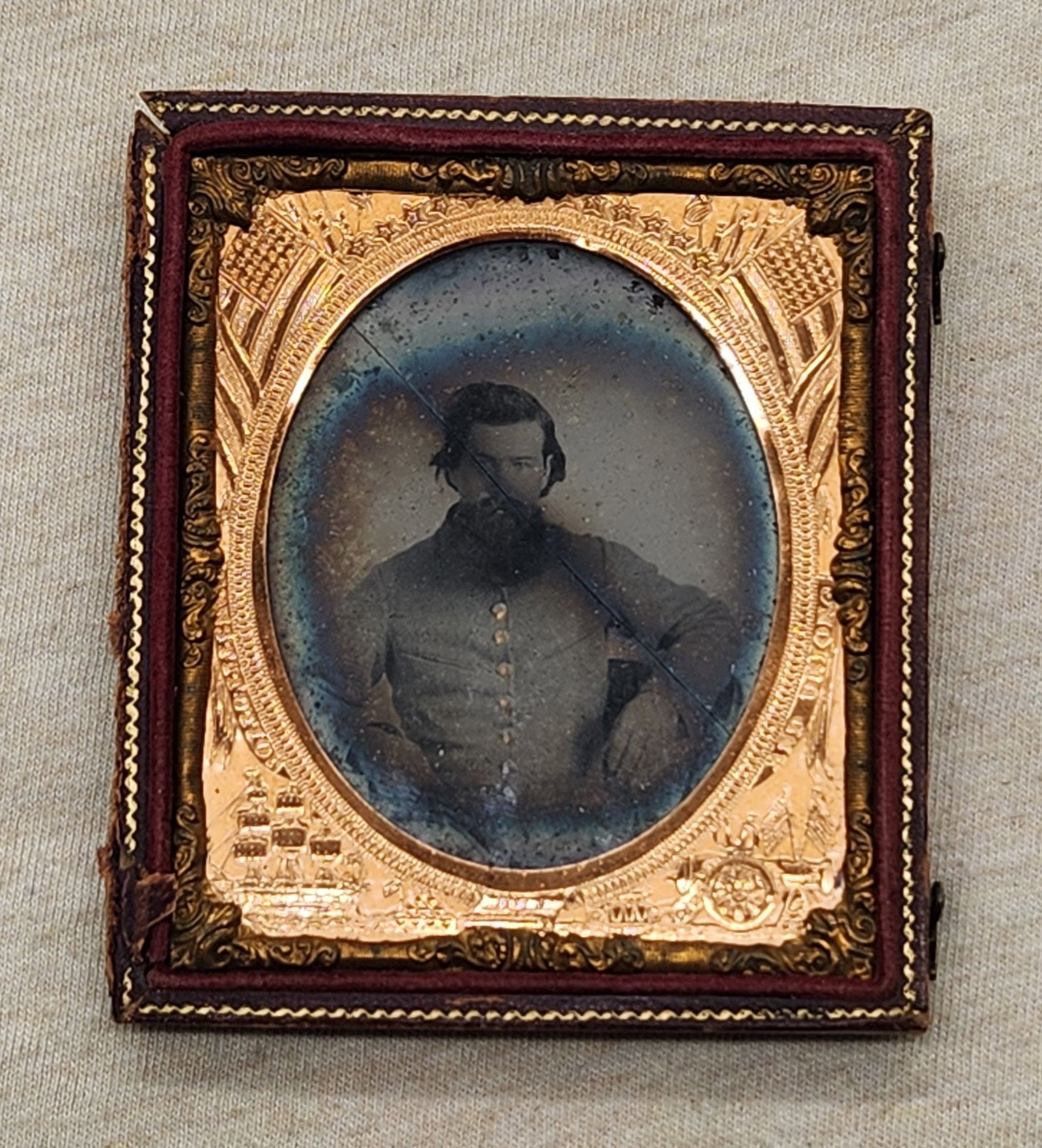 Antique Ambrotype Photo - Union Soldier in Patriotic Thermoplastic Case (1 of 6)