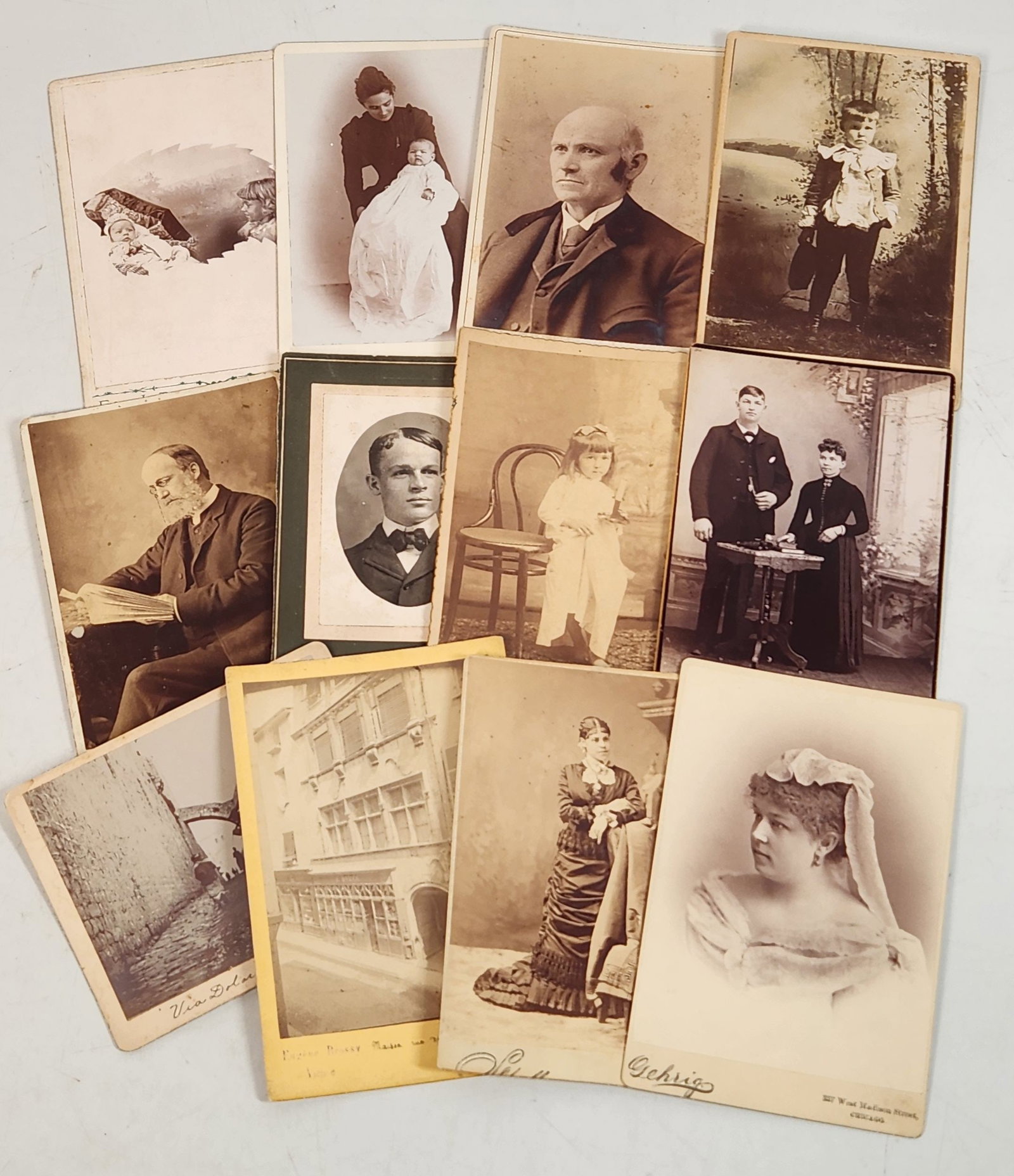 Antique Cabinet Card Lot - 12 Vintage Photos, Studio Portraits (1 of 6)