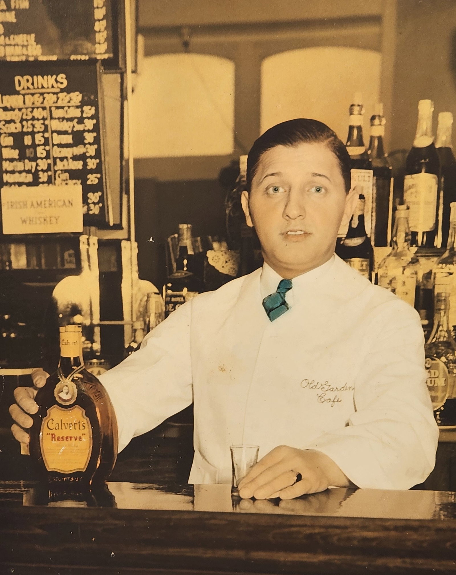 Vintage Old Garden Cafe Bartender Calvert's Reserve 11x14 Photo (1 of 5)