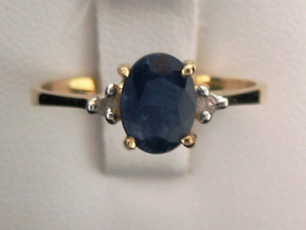 Sapphire & Diamond Oval Cut Ring: You are bidding on a Sapphire & Diamond Oval Cut Ring (GLA35) - This item's value has been appraised by Gemological Laboratory of American (GLA) for $2,364.00. The condition is NEW. The gemstones hav