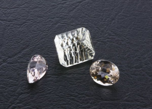 Kunzite Parcel 3 Gemstones 21.00cts - DI255