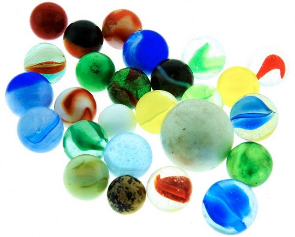 Vintage Glass Marbles (25) w/ Large Shooter Lot #4: Vintage Glass Marbles (25) w/ Large Shooter Lot #4 - As-Is Condition Vintage Condtion of machine-made glass marbles. Assorted colors and sizes. Thank you for viewing this auction. We appreciate your b