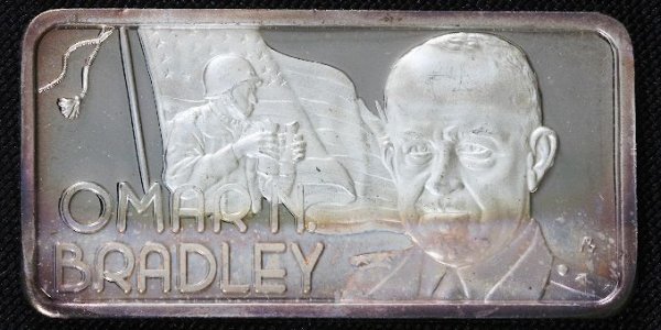One Troy Oz. Pure Silver - Omar Bradley #85: One Troy Oz. Pure Silver - Omar Bradley #85 - As-Is Condition. A18199. Has some stains and discoloration, but still decent condition and can read story on reverse. - Thank you for viewing this auction