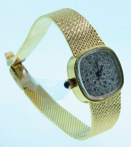Ladies Lucien Piccard .55ctw 14K Gold Diamond Watc: Ladies Lucien Piccard .55ctw 14K Gold Diamond Watch W19 - Nice Condition - 1A108GA. Full Letter of Authenticity and Appraisal from AIG included. - Thank you for bidding on this item and taking place i