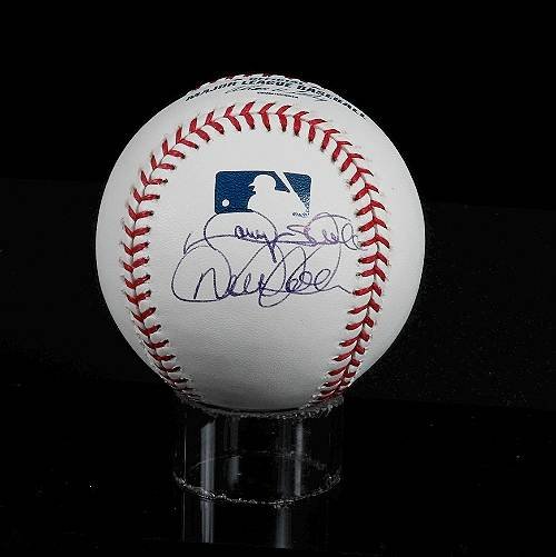 Derek Jeter/Gary Sheffield Autographed Baseball: Derek Jeter/Gary Sheffield Autographed Baseball - Excellent Condition - Thank you for viewing this auction. We appreciate your business. Check out our future auctions from Seized Assets Auctioneers.