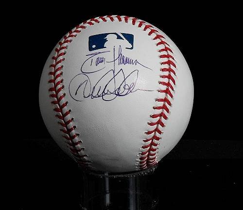 Derek Jeter/Randy Johnson Autographed Baseball: Derek Jeter/Randy Johnson Autographed Baseball - Excellent Condition - Thank you for viewing this auction. We appreciate your business. Check out our future auctions from Seized Assets Auctioneers.