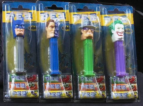 Batman #17 - Lot of (4) Unopened Pez Dispensers: Batman #17 - Lot of (4) Unopened Pez Dispensers - Excellent Used Condtion. Good paint, no cracks, working condition. - Thank you for bidding on this lot. We appreciate your business. Be sure to check