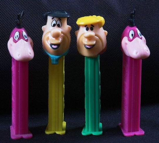 Flintstones #1 - Lot of (4) Vintage Pez Dispensers: Flintstones #1 - Lot of (4) Vintage Pez Dispensers - Excellent Used Condtion. Good paint, no cracks, working condition. - Thank you for bidding on this lot. We appreciate your business. Be sure to che