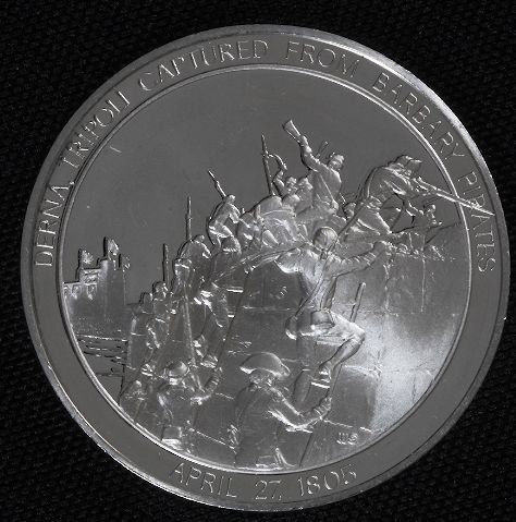 Barbary Pirates - Sterling Silver #13 History Coin: Barbary Pirates - Sterling Silver #13 History Coin - Franklin Mint One Troy Ounce Sterling Silver 1970's U.S. History Collectible Coin. Good Condition. Handled, circulated with some scratches. - Thank