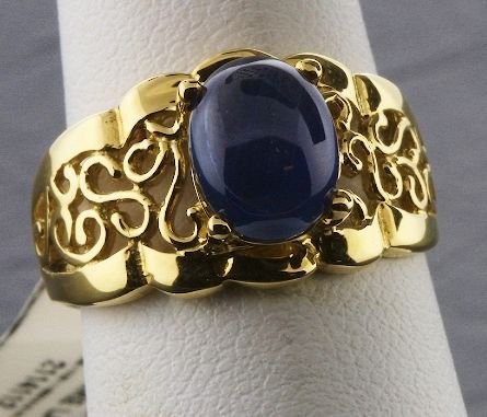 Sapphire Solitaire Ring 5.20 grams A148 FULL APPR: Sapphire Solitaire Ring 5.20 grams A148 FULL APPRAISAL - Excellent Condition - Sapphire 4.00ct. Comes with full appraisal from AIG. Great color, nice quality. Check out the scans! - Thank you for bidd