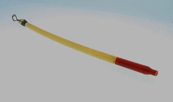 Vintage Fishing Lure - FL19: Vintage Fishing Lure - FL19 - As-Is Condition. This antique fishing item is a must-have for any fishing or antique enthusiast. Pretty cool. - Thank you for viewing this auction. We appreciate your bus