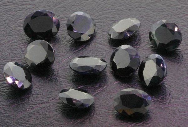 Blue Star Sapphire Parcel 11 Gemstones 61.77cts BQ: Blue Star Sapphire Parcel 11 Gemstones 61.77cts BQ37 - Excellent Condition. Comes with appraisal from GLA. Check out the scans. Appriased for $16,218.00. - Thank you for viewing this auction. We appre