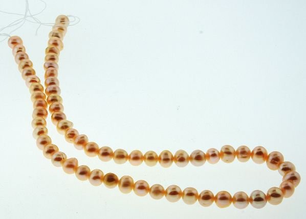 Loose Strand Cultured Light Coral Pearls 5-6mm PS1: Loose Strand Cultured Light Coral Pearls 5-6mm PS15 - Excellent Condition - Thank you for viewing this lot. We are always adding new inventory and new auctions, so check back often. We appreciate your