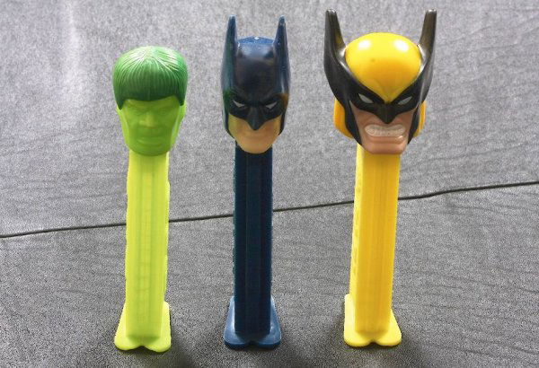 Super Heroes #27 - Lot of (3) Vintage Pez Dispense: Super Heroes #27 - Lot of (3) Vintage Pez Dispensers - Excellent Vintage Used Condtion. Good paint, no cracks, working condition. - Thank you for viewing this lot. We are always adding new inventory a