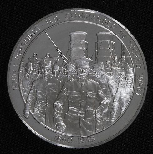 John J. Pershing - Sterling Silver #45 History Coi: John J. Pershing - Sterling Silver #45 History Coin - Franklin Mint One Troy Ounce Sterling Silver 1970's U.S. History Collectible Coin. Good Condition. Handled, circulated with some scratches. - Than
