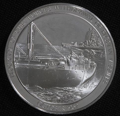 Blockade of Cuba - Sterling Silver #48 History Coi: Blockade of Cuba - Sterling Silver #48 History Coin - Franklin Mint One Troy Ounce Sterling Silver 1970's U.S. History Collectible Coin. Good Condition. Handled, circulated with some scratches. - Than
