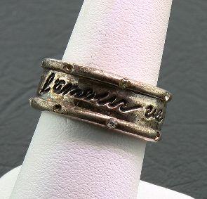 Sterling Silver Etched Markasite Designer Ring SS2: Sterling Silver Etched Markasite Designer Ring SS20 - Excellent Condition. 9.49 grams of sterling silver and several Markasite solitaires. - Thank you for viewing this lot. We are always adding new in