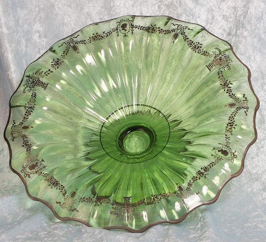 Heisey Lariat Silver Overlay 12" Bowl ED227: Heisey Lariat Silver Overlay 12 Bowl ED227 - Excellent Vintage Condition! ST14MF. Heisey silver overlay 12" footed green center piece bowl. Very rare & collectable color! Excellent condition, no chips