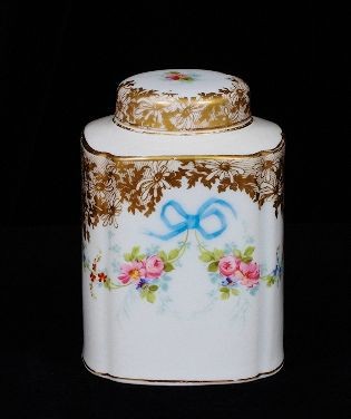 Antique Limoges Tea Caddy w/lid france R. Delinieres ED: Antique Limoges Tea Caddy w/lid france R. Delinieres ED306 Excellent Antique Condition! SB57ER. This is a lovely French Tea Caddy from the 19th century by R. Delinieres & Company is 3 x 3" in width an