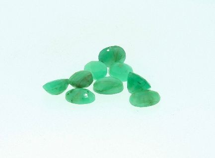 Emerald Beryl Parcel (9) 37.16cts. PCL45: Emerald Beryl Parcel (9) 37.16cts. PCL45 Excellent Condition! Oval cut Gemstones.. Thank you for viewing this lot. We are always adding new inventory and new auctions, so check back often. We apprecia