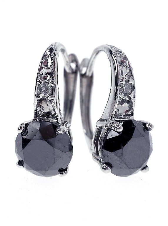 14KT White Gold Black & White Diamond Earrings. A819: 14KT White Gold Black & White Diamond Earrings. A819 Excellent Condition! One pair 14KT White Gold Cast & Assembled Black & White Diamond Earrings. Condition is new, good workmanship. Hinged with snap