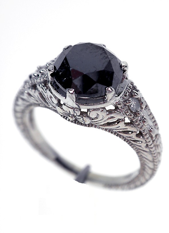 14KT White gold ladies cast diamond ring. A811: "14KT White gold ladies cast diamond ring. A811 Excellent Condition! One 14KT White gold ladies cast diamond solitaire ring. Condition is new, good workmanship. The featured diamond is supported by di