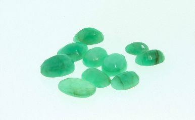 Emerald Beryl Parcel (10) 50.00cts. PCL62: "Emerald Beryl Parcel (10) 50.00cts. PCL62 Excellent Condition! Oval cut Gemstones.. Thank you for viewing this lot. We are always adding new inventory and new auctions, so check back often. We apprec
