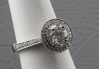 Diamond Solitaire & Lattice Ring 1.68cts. RD10: Diamond Solitaire & Lattice Ring 1.68cts. RD10 Beautiful Ring - Great Condition - Over 6 grams in weight and 1.68 cts of Diamonds! - Read Appraisal from AIG. Appraised for $21,300.00. - Thank you for 