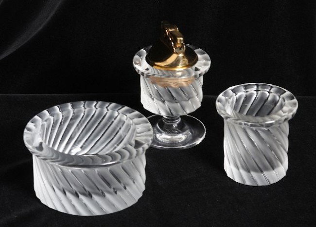 Lalique Art Deco Lighter, Ashtray & Cigarette Hold: "Lalique Art Deco Lighter, Ashtray & Cigarette Holder Set. ED441. Excellent Vintage Condition! BV471LP. This is a highly collectible vintage Art Deco Lighter, Cigarette Holder and Ashtray Set made by 