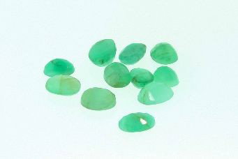 Emerald Beryl Parcel (11) 27.35cts. PCL61: "Emerald Beryl Parcel (11) 27.35cts. PCL61 Excellent Condition! Oval cut Gemstones.. Thank you for viewing this lot. We are always adding new inventory and new auctions, so check back often. We apprec
