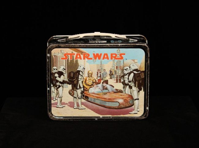 Vintage 1978 Star Wars Metal Lunchbox w/Thermos ED752: "Vintage 1978 Star Wars Metal Lunchbox w/Thermos ED752. Excellent Vintage Condition!. MH95NV. Vintage 1978 Star wars metal lunch box & thermos (cast on band). Made by King Seeley Thermos. Rarity 4 - 2