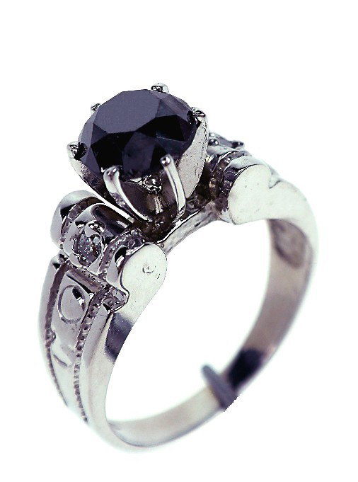 14KT White Gold Ladies Black & White Diamond Ring 1.74c: "14KT White Gold Ladies Black & White Diamond Ring 1.74ct. A748 Excellent Condition! One 14KT White Gold Ladies Cast & Assembled Black & White Diamond Ring. Condition is new, good workmanship. The fea