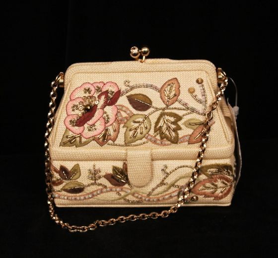 New w/Tags $3,195 Judith Leiber Imperia Bag ED664: "New w/Tags $3,195 Judith Leiber Imperia Bag ED664. Excellent Condition! JY577WQ. This is a BRAND NEW with the Tags still attached genuine JUDITH LEIBER Handbag! It retails at Barney's for $3,195.00!