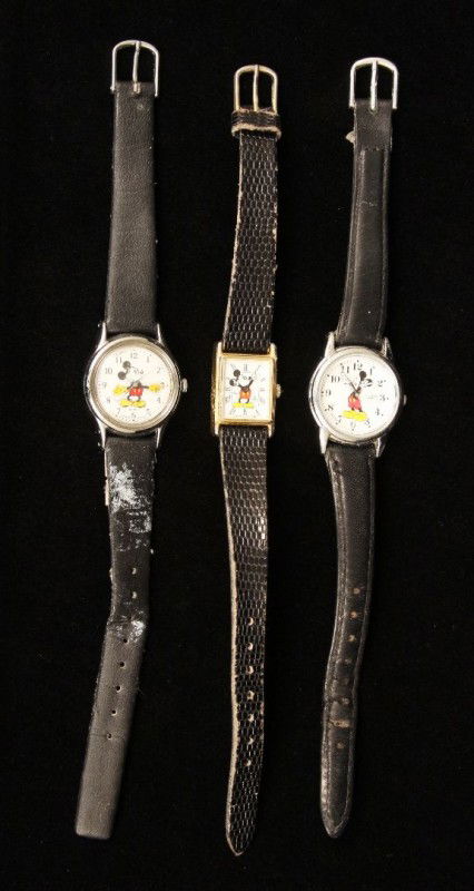 Lot of 3 Vintage Mickey Mouse Watches ED1027: "Lot of 3 Vintage Mickey Mouse Watches ED1027. As-Is Condition! EY31VC. Three vintage Mickey Mouse watches; all are Lorus's. Thank you for viewing this lot. We are always adding new inventory and new