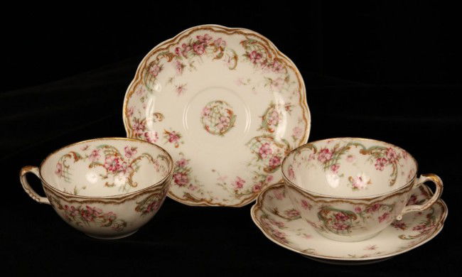 Antique Haviland Limoges "Tea for Two" ED778: "Antique Haviland Limoges "Tea for Two" ED778. Excellent Vintage Condition! MQ18HZ. Antique set of Haviland Limoges French tea cups and saucers. Marks "I" for 1894-1931 and mark C 1889-1931. Valued at