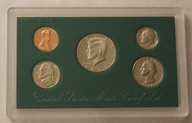 1994 US Mint Proof Set CS157: "1994 US Mint Proof Set CS157. As-Is Condition! FD7KU. Encased 1994 US Mint Proof Set. Includes Certificate of Authenticity. Thank you for viewing this lot. We are always adding new inventory and new 