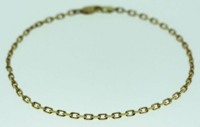 14KT Yellow Gold 9 1/8 Inch Anklet NS104: "14KT Yellow Gold 9 1/8 Inch Anklet NS104. Excellent Condition! PR661LE. One 14KT yellow gold anklet with lobster claw clasp. Length measures 9 1/8 inches. Total weight of anklet: 5.5gm. Thank you for