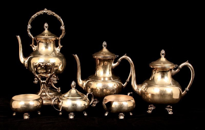 Vintage 5th Ave Silverplate Tea Service ED1058: Vintage 5th Ave Silverplate Tea Service ED1058. Excellent Vintage Condition! SP52TS. Vintage 5th Avenue tea service. Includes 9 pieces: (1) Tea kettle on (2) stand with (3) candle cover, (4) coffee po