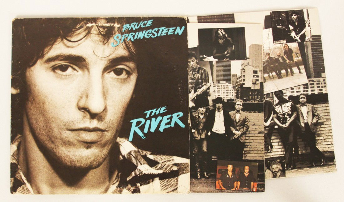 Bruce Springsteen "The River" Vinyl Records BD198: "Bruce Springsteen "The River" Vinyl Records BD198. As-Is Condition! GV6BR. Bruce Springsteen "The River" 2 disk vinyl record set. Includes a lyric sheet. Circa 1980, by Columbia Records. Thank you fo
