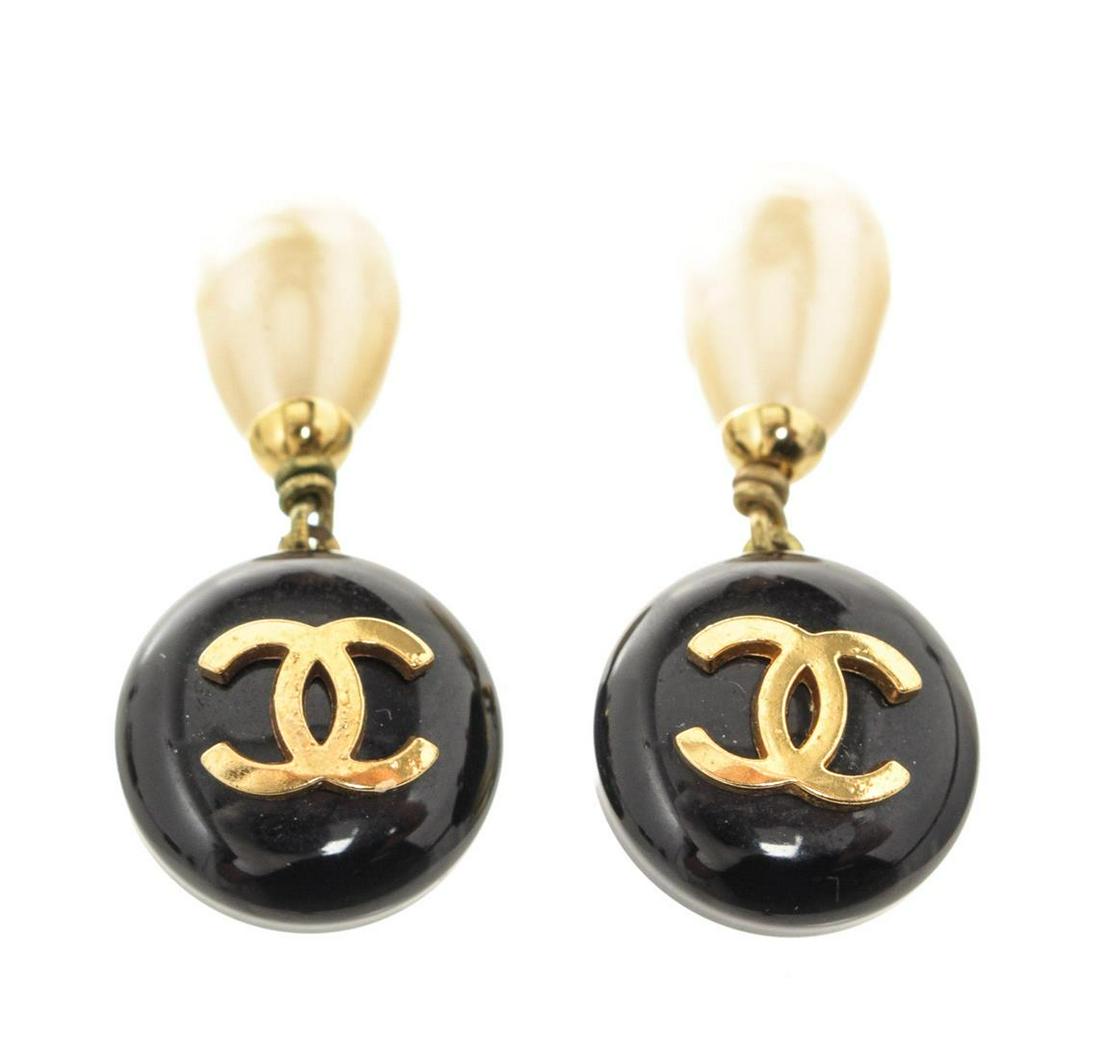 Chanel Black Gold CC Dangle Pearl Earrings: Chanel Black Gold CC Dangle Pearl Earrings with gold-tone hardware.