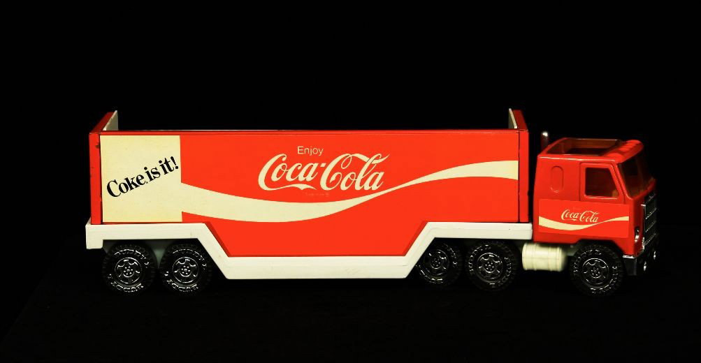 1980's Vintage Buddy L. Coca-Cola Truck ED805: "1980's Vintage Buddy L. Coca-Cola Truck ED805. Excellent Vintage Condition! GH1FV. 30 year old Coca-Cola Toy Truck - Vintage - Valued at $50. Thank you for viewing this lot. We are always adding new 