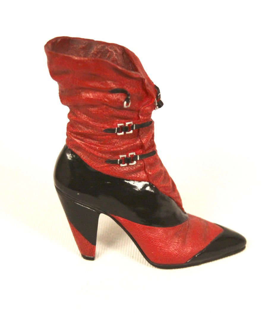 Miniature Porcelain 'Just The Right Shoe' "Snake Skin W: "Miniature Porcelain 'Just The Right Shoe' "Snake Skin Wrap" Collectible #25077 BD101. Great Condition! TR12VS. Just the Right Shoe "Snake Skin Wrap" #25077 Collectible Miniature Shoe by Raine produce